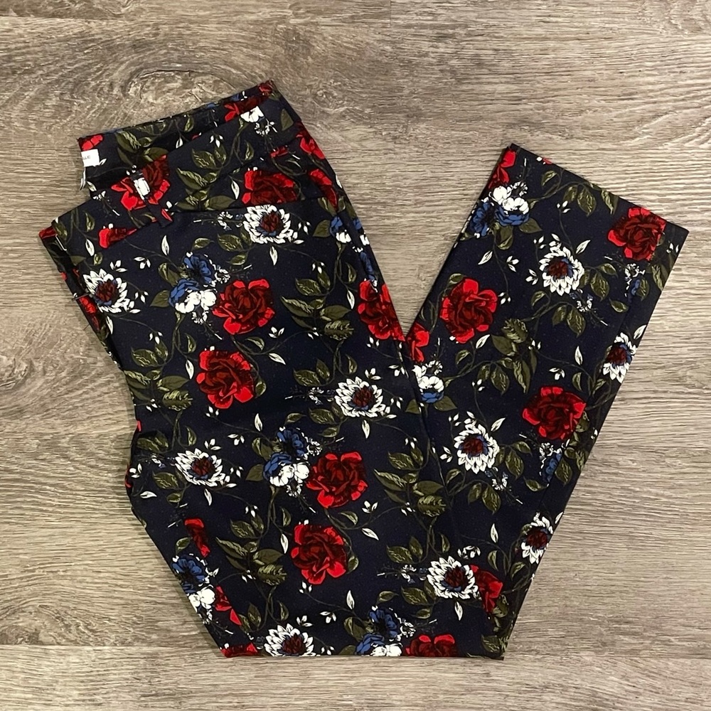 Never Worn Carolina Belle Stretchy Dress Pants Size 6